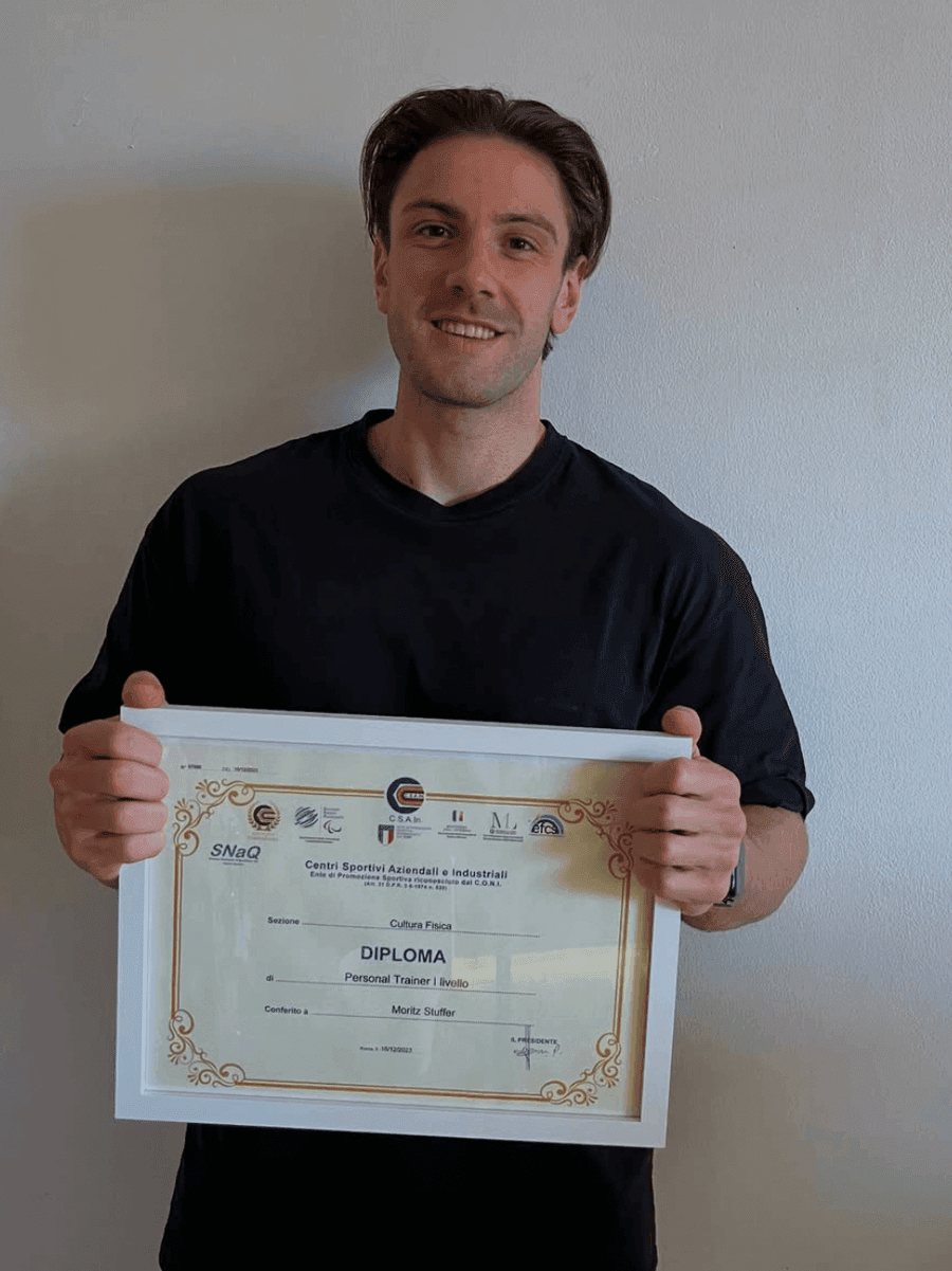 Moritz Stuffer with fitness trainer license